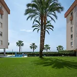At108 Comunidad Con Piscina En Primera Linea De La Playa