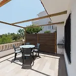 Haizenea Apartment