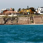 Santa Catalina Primera Linea De Mar Con Vistas A Cadiz