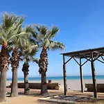El Hogar Del Viajero Junto Al Mar By Hometels