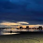 Lo Pagan Beachfront Aircon Apartment