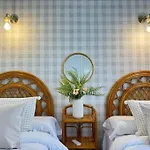 Nuevo Torrox Deluxe Beach & Piscina