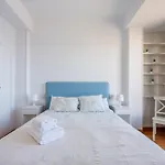 Fee4Me Front Line Beach Flat In Caion