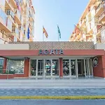 Agata Wabi Benalmadena