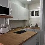 Encantador Estudio Con Piscina