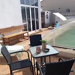La Casa De Huespedes
