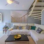 Beautiful Frontline Beach Townhouse