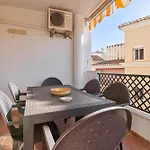 Cozy 3 Bedroom Apartment