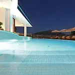 Villa White Nueva Andalucia