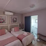 Sunel'S Guest Rooms
