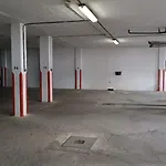 Sherryflat Merito - Parking