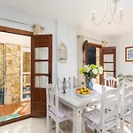 Villa Flower