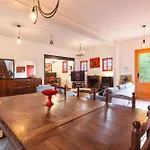 Mas Estivill-Modernist Country House Near Salou-Port Aventura