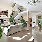 Villa Rossella By Paramount Holidays