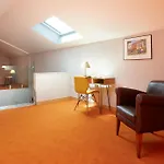 Hotel Arias Aeropuerto