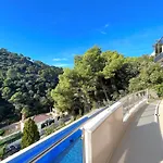 Villa De Lujo Con Vistas Al Mar Y Piscina Privada