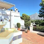 Aloha Pueblo Valle Del Golf, Puerto Banus