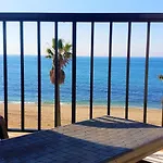 Sea Front Beach House Micaela I