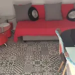 Modern Seaside Apartment 700 Mt From Beach