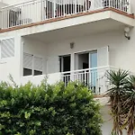 Spacious And Luxurious Apartment