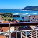 Mundaka Izaro Eye