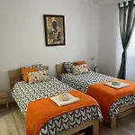 Alzira Bonita Apartamento B Con Patio, La Casella