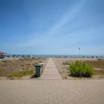 Mediterranea Tus Momentos Junto Al Mar