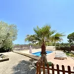 Villa Buena Vista - 5 Bedroom Fully Air-Conditioned Villa With Private Swimming Pool