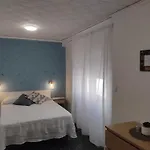 Luminoso Apartamento En Centro Del Pueblo Con Wifi Y A' A'