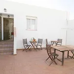 Trozo De Luz Ap Parking & Terraza
