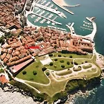 Les Casetes De San Lorenzo