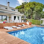 Design Villa With Sea Views
