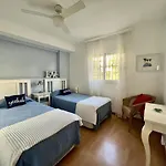 Elegant Apartment In Marbella 80 M² With Shared Pool