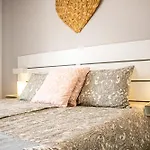 La Caleta Comfortable Apartment 3