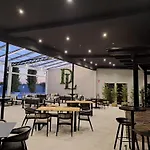 Don Leone Hotel