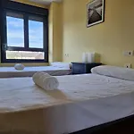 1A106 Amplio Y Comodo Apartamento