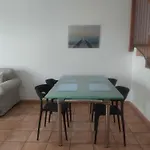 Zurine'S Adosado
