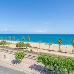 Homeholidaysrentals Palm Beach - Costa Barcelona