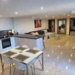 Luxury Apartments Sea Views With Pool