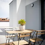 Atico En Llanes Con Gran Terraza, Piscina Y Pista De Paddel