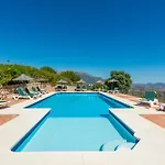 Cantueso Holiday Park