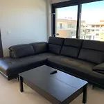 Penthouse With Wide Terrace Next To The Ocean