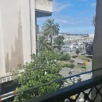 Inmejorable En El Puerto Deportivo A 1 Minuto De La Playa. Pleno Centro