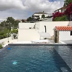 Campagne Luxueuse De Sitges