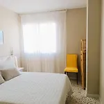 Villa Service - Torre Barot 5º