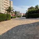 Wifi, Aire Acondicionado Y Playa A Dos Minutos A Pie