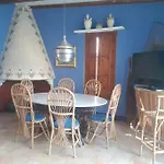 Casa Grande Con Piscina En Playa Dosel