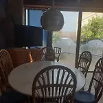 Casa Grande Con Piscina En Playa Dosel