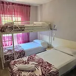 Hostal La Cabana