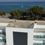 Azahar Beach Red Apartments & Spa
